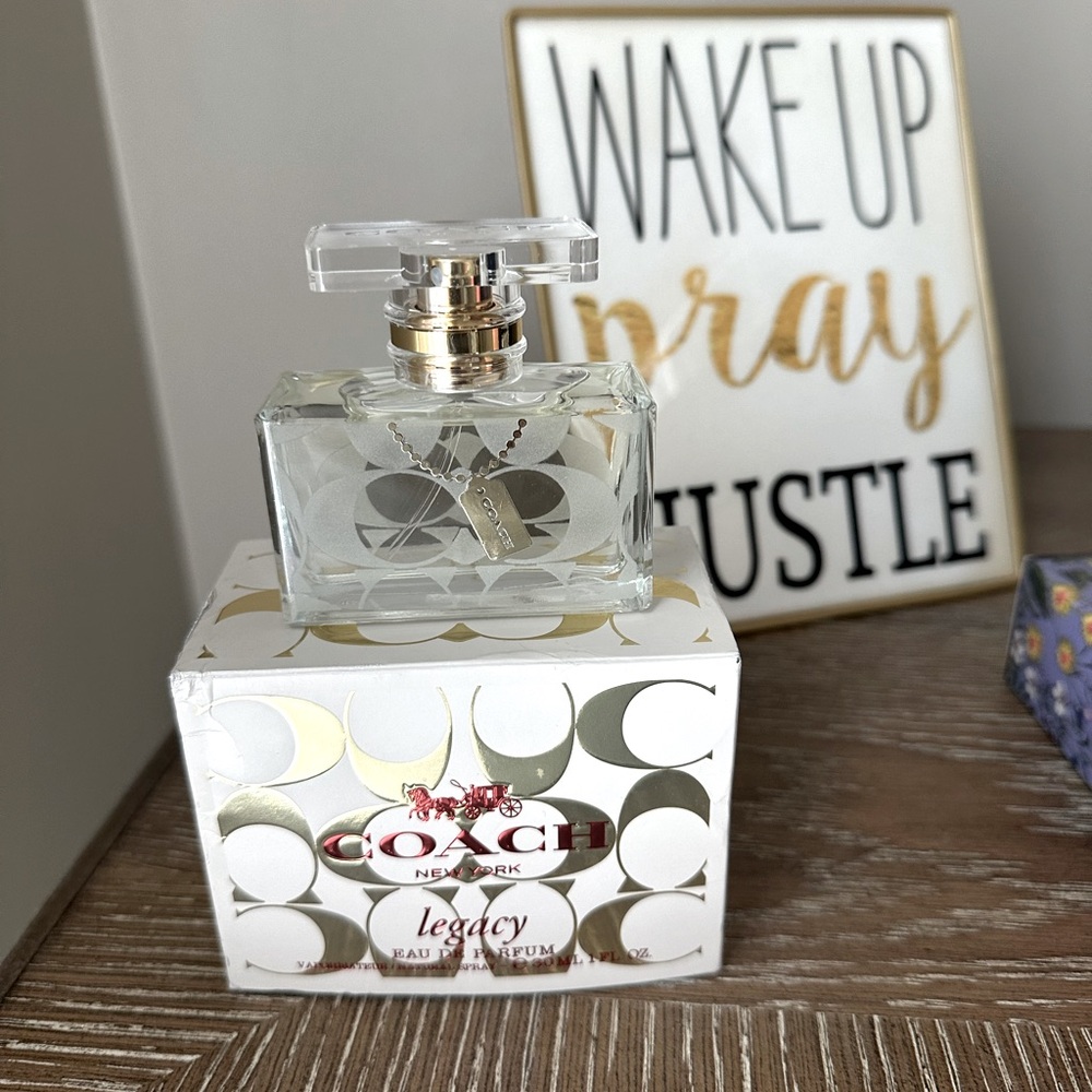 Coach Legacy, Eau De Parfum 1 fl oz